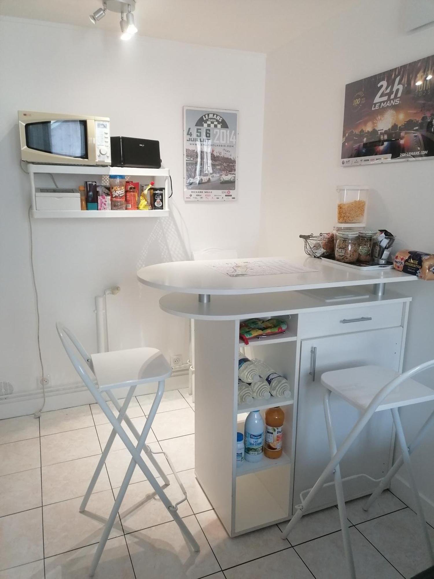 Le Petit Chalet -Appartement Proche De La Vieille Ville , Du Centre Ville Et Du Tram- Petit Dejeuner Offert Le Mans Esterno foto