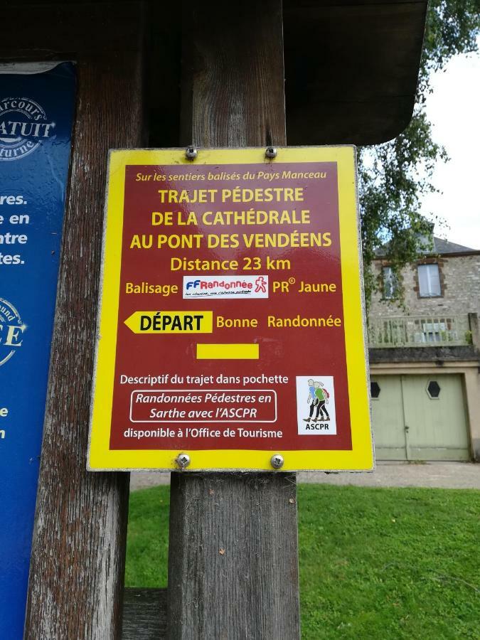 Le Petit Chalet -Appartement Proche De La Vieille Ville , Du Centre Ville Et Du Tram- Petit Dejeuner Offert Le Mans Esterno foto